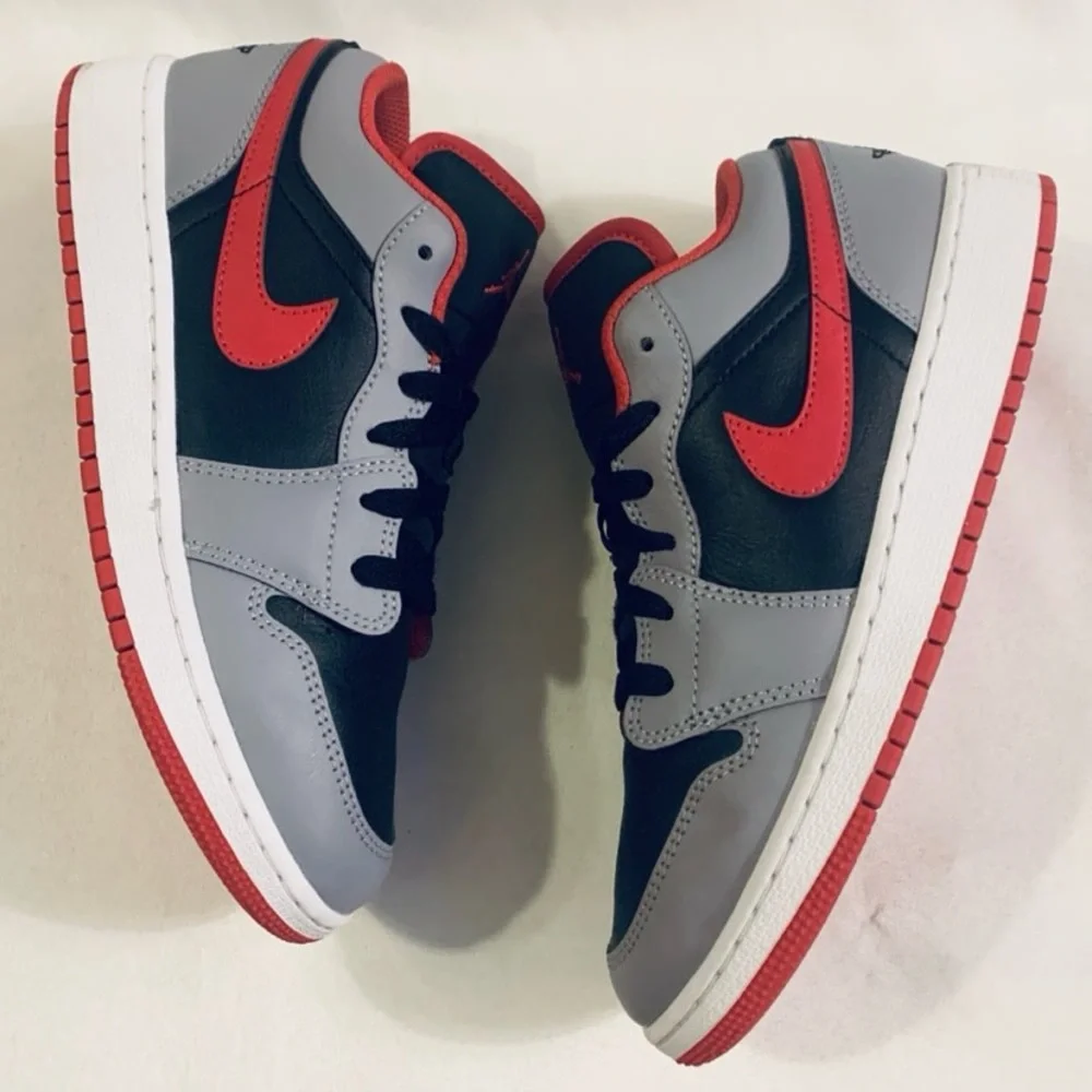 Jordan Low Top Sneakers in Black, Gray & Red